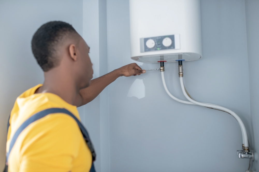 Troubleshooting Gas Hot Water Heater Issues » Hot Water Heater Tips for Troubleshooting Your Gas Hot Water Heater